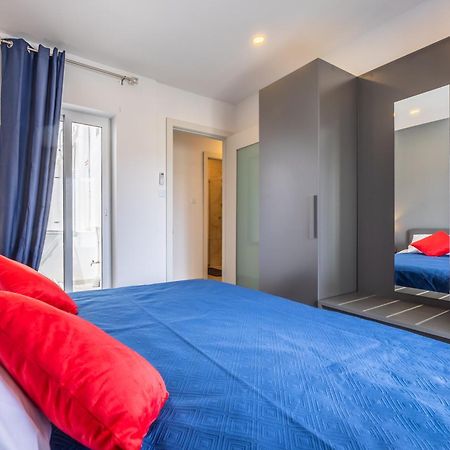 Sleek & Stylish 2Br Accommodation With Large Private Terrace - Close To Saint Julian'S & Tigne Shopping Mall Sliema Exterior photo